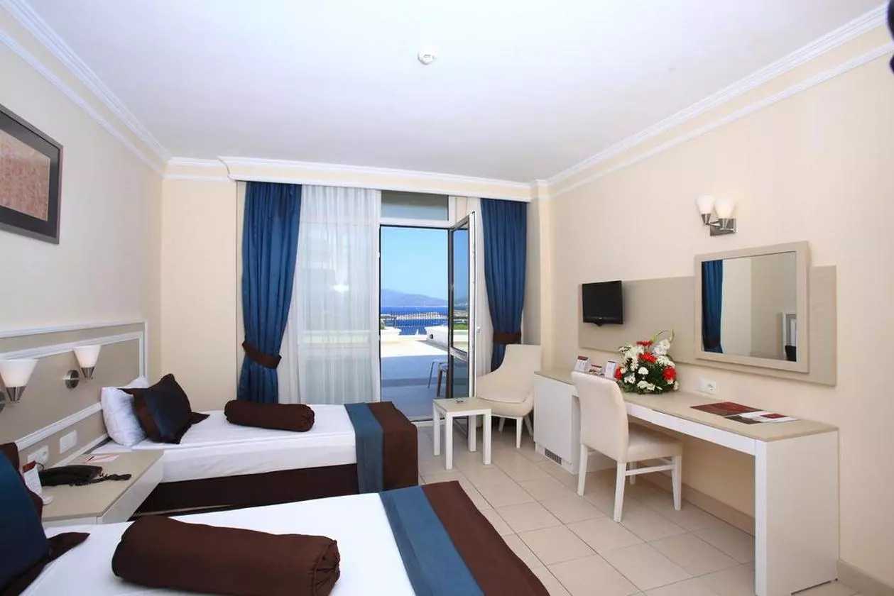 ROYALARENA_SHABAVIZ (4).jpg